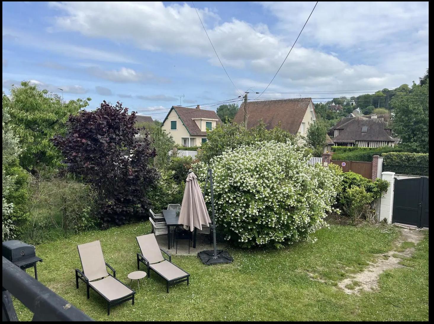 Grand Jardin Centre 800 M Villa Deauville